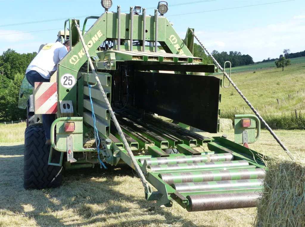 Humidimètre HMM Presse Dramiński – utilisation sur machine